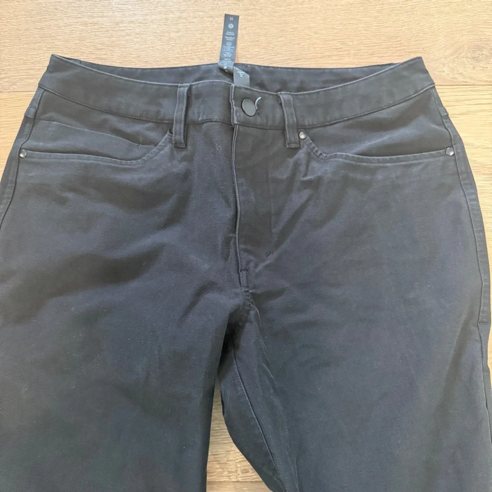 lululemon athletica Men's Black Chinos - Picture 2 of 5
